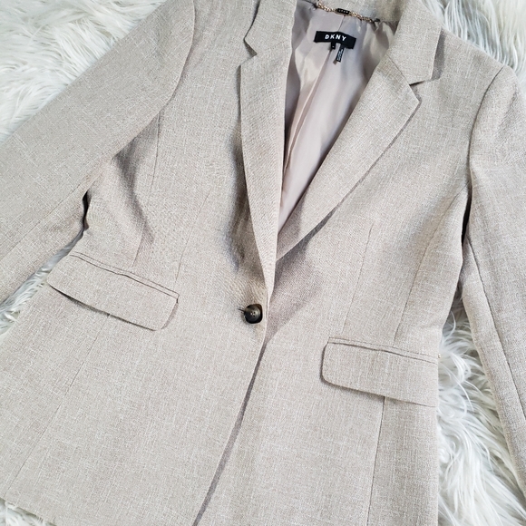 Women's DKNY One Button Blazer - Picture 7 of 9